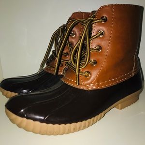 Brown lace up duck/rain boots